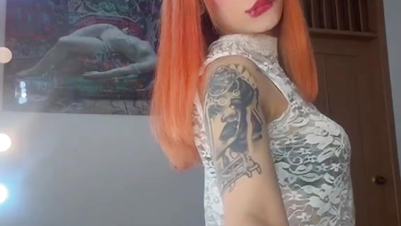 🔥Don't fight temptation... Let yourself be conquered by my fire and my sweet mischief. 🔥－カメラキャストのskinnyorangesの動画