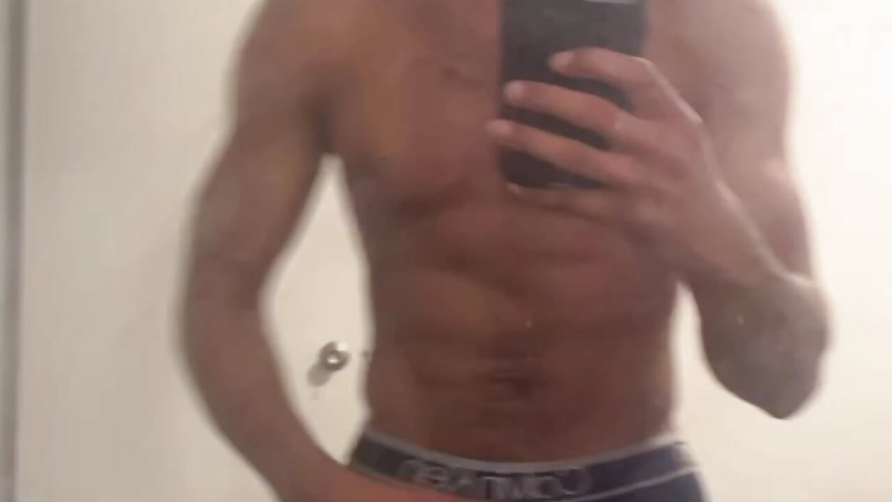 profile-intro-video-1761758713 - video van caporne2 cam-model