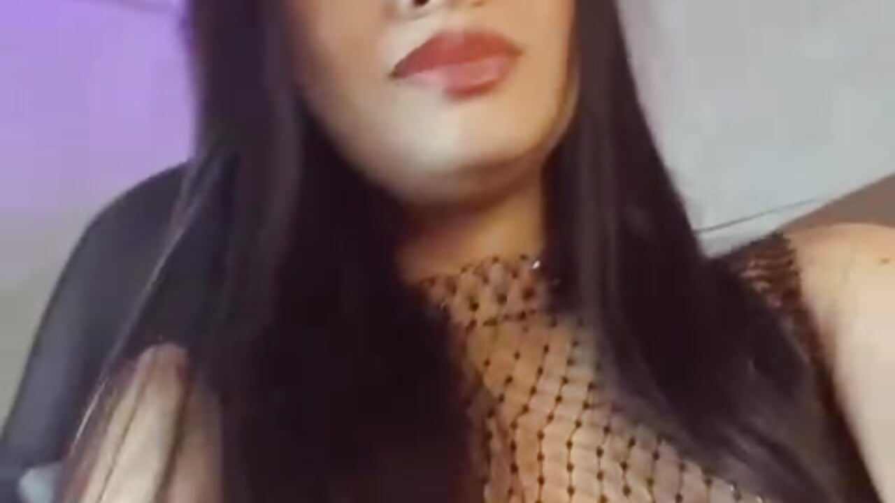 In transmission ❤ - video by JulietaRioss cam model