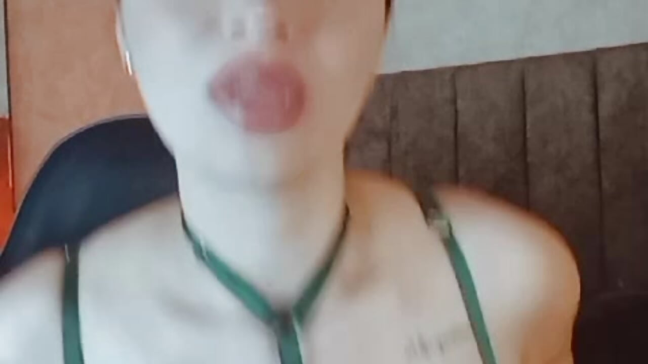 Sexy dance for you - video by JulietaRioss cam model