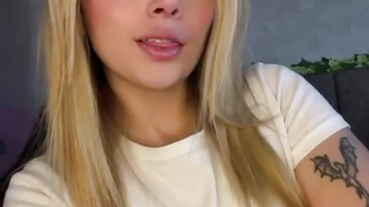 let's just enjoy! - Video von LanaMills_ Cam-Model