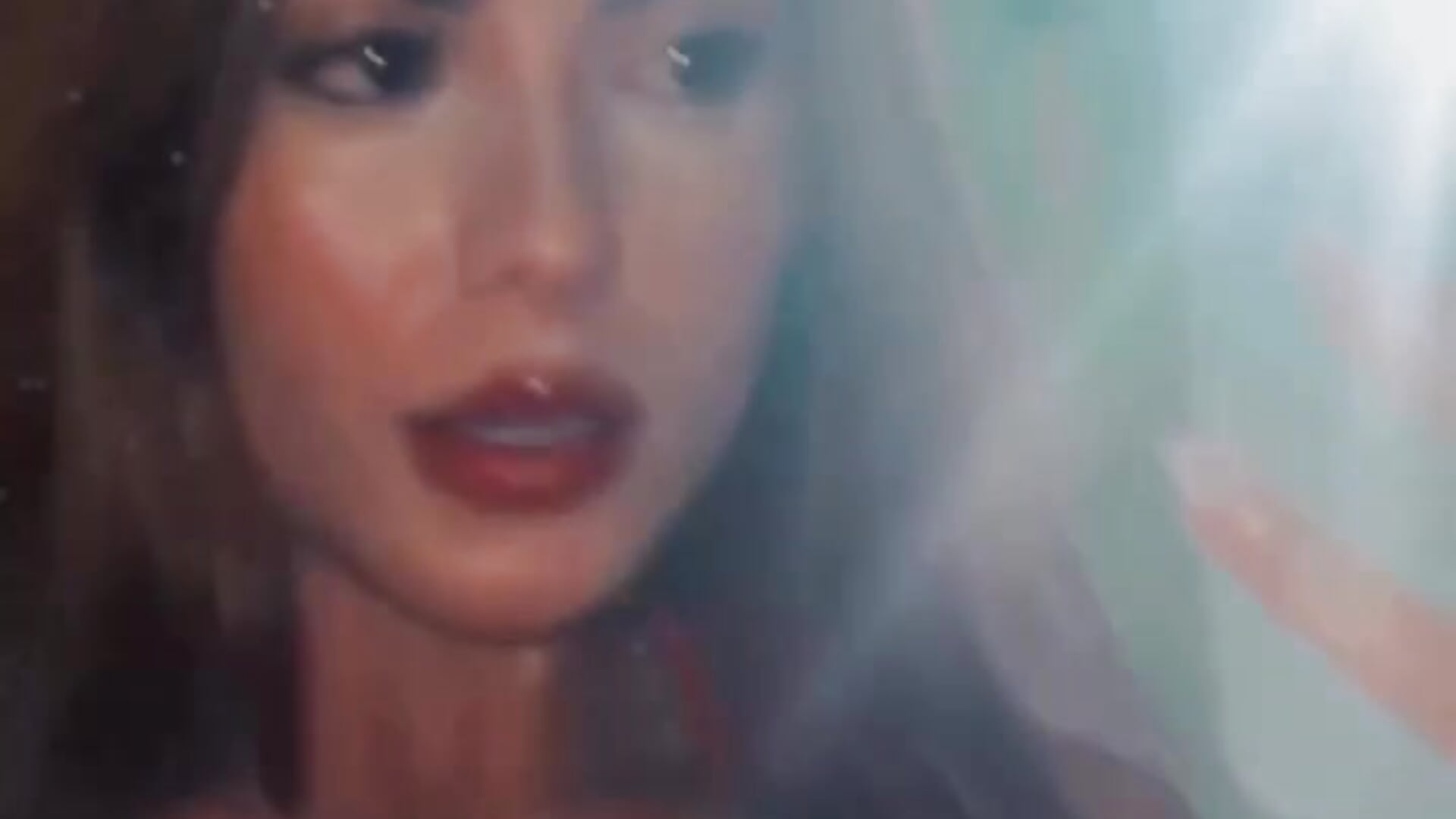 Fiu :3 - video by AmyJoones cam model