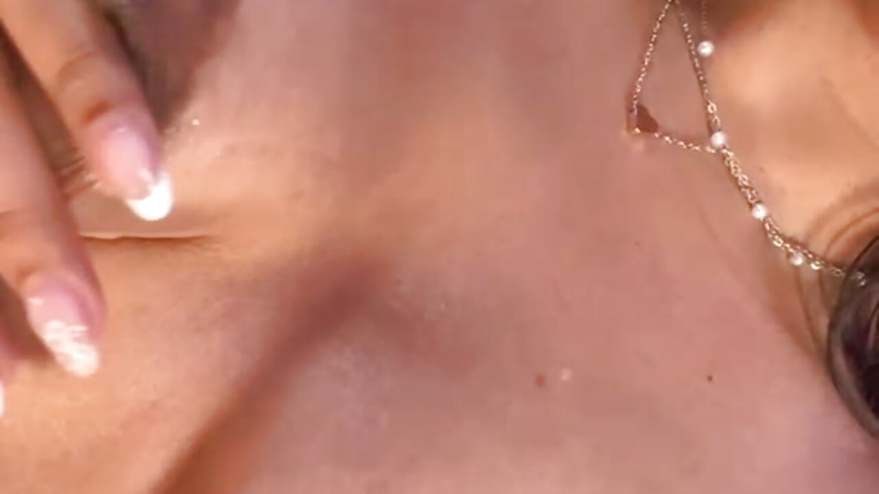 Wet tits