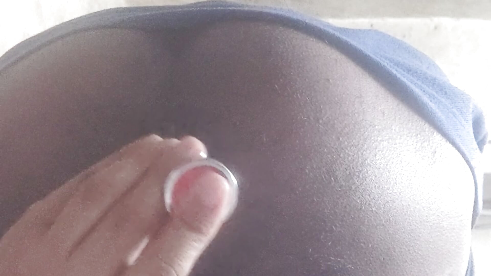 Anal play with big balls - video by BasicGoal96 cam model