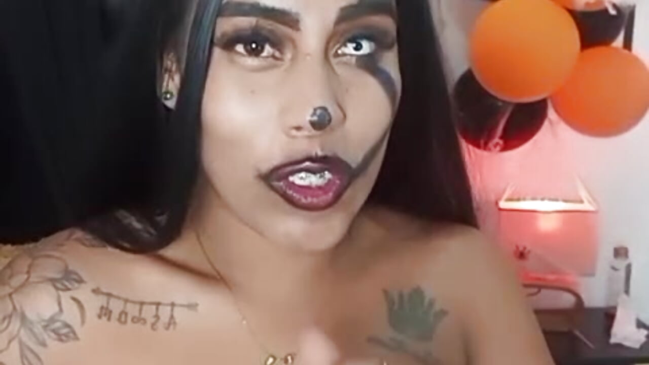 let me masturbate your small and useless cock🤣🤣 - video by GiorgineTaylor cam model