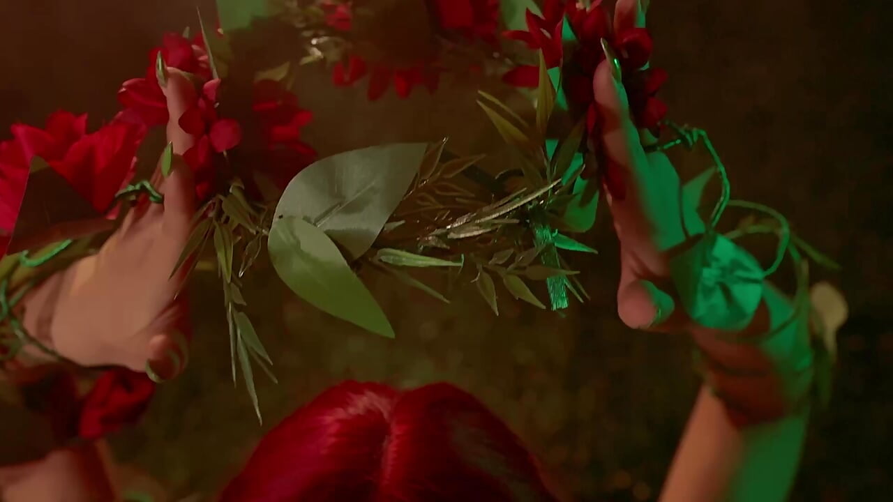 Poison and enchantment in a bloody mary ❤️ - video oleh model kamera Anseru_