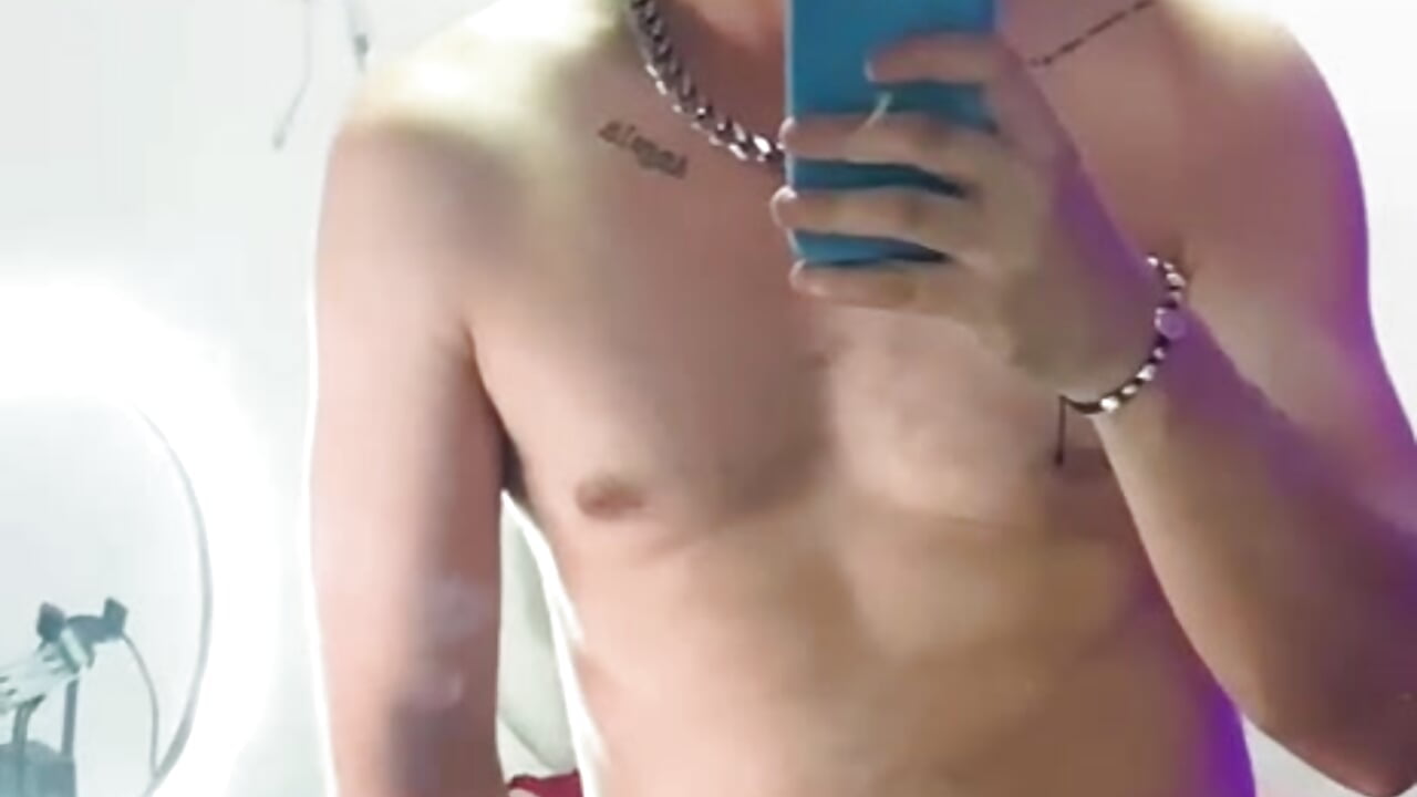 zese is so sexy 🥵💋 - video by ingrid_zese_ cam model