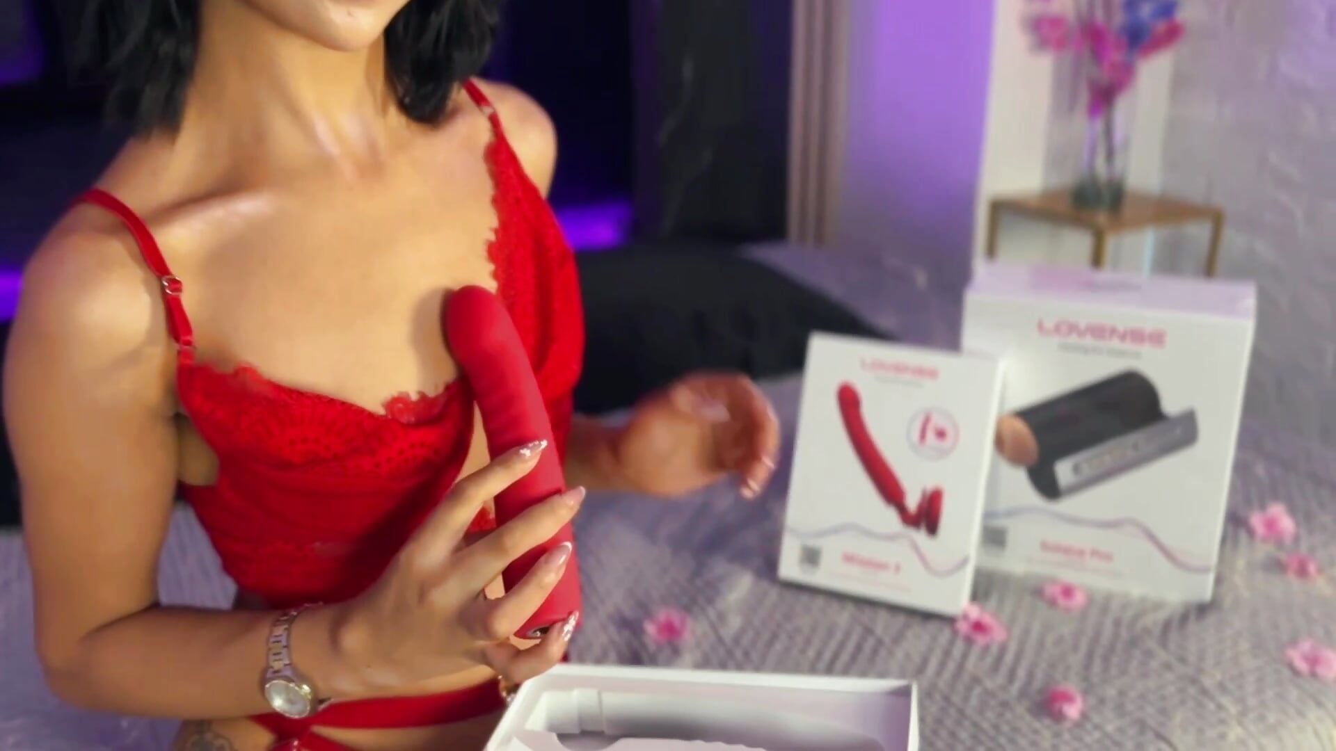 Juntos a distancia / Together apart 😘 - video by jennie_whitee cam model