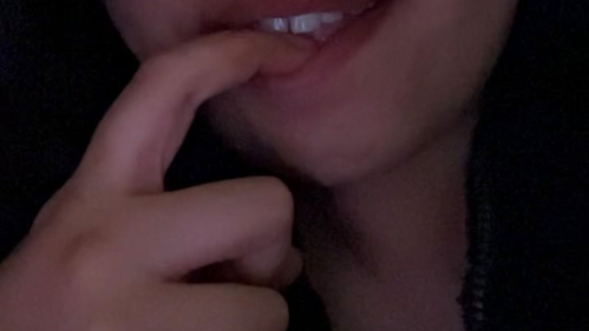 🫦 - lau_laulu 캠 모델의 동영상