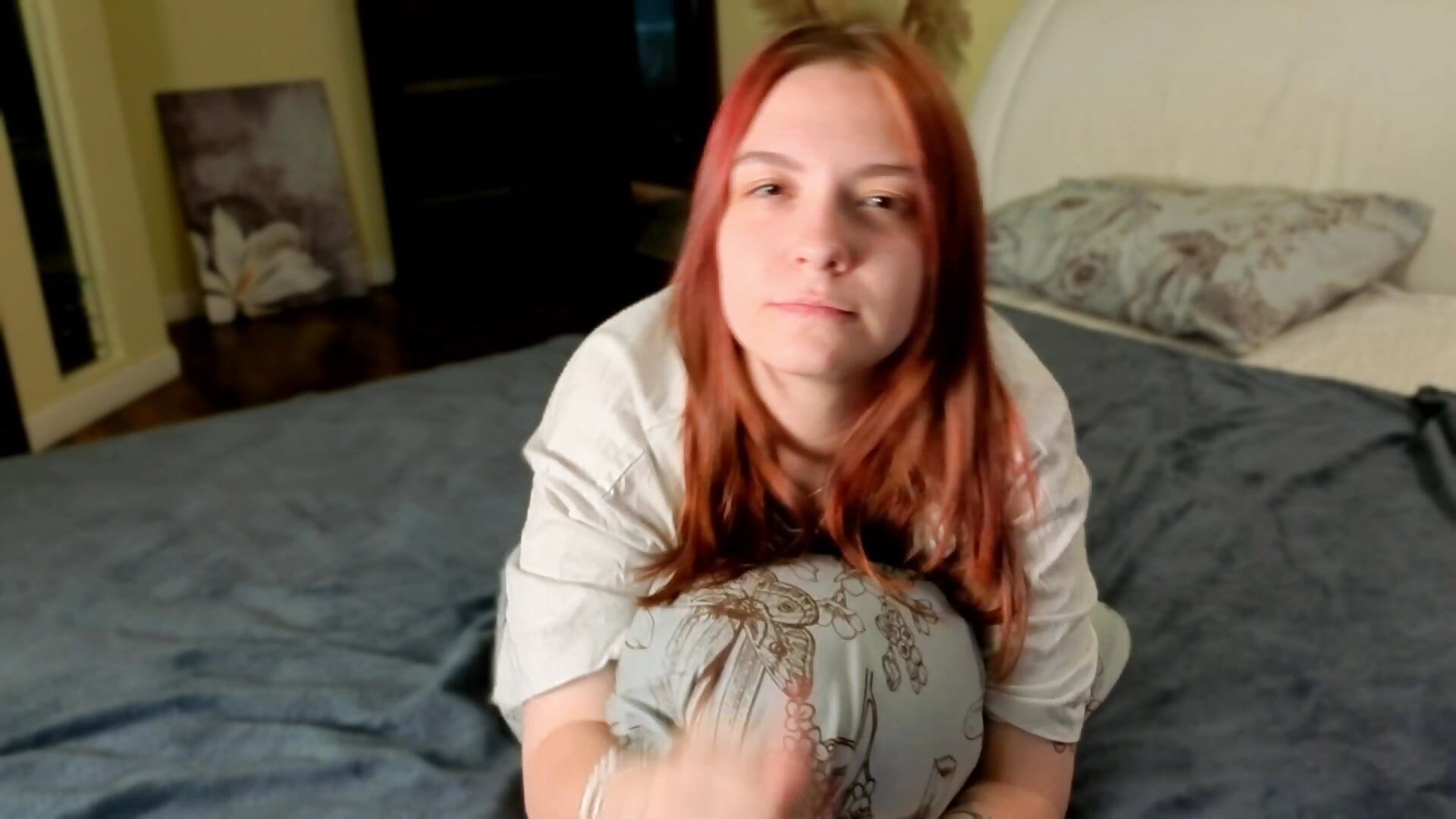 Kiss u - video by ReenaJaurigui cam model