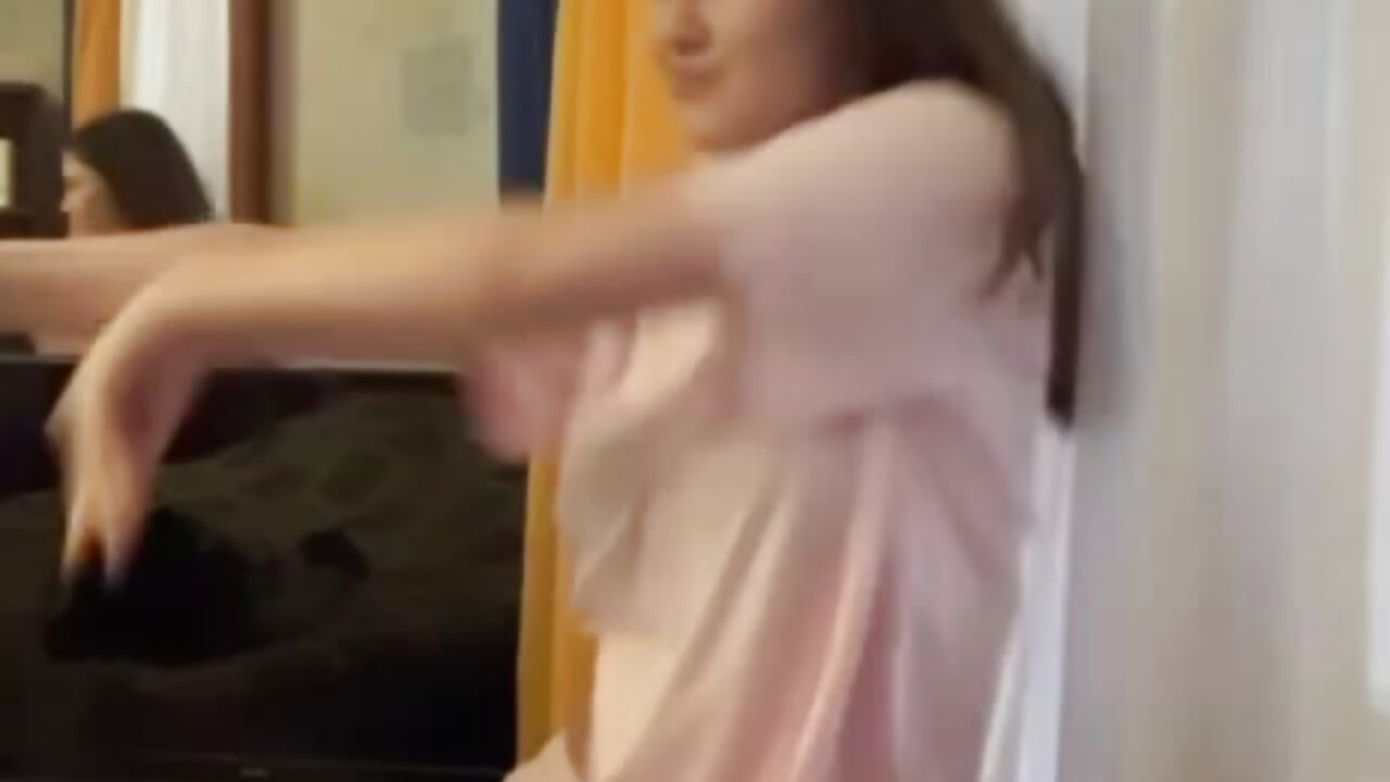 dance - video by lisabaus cam model