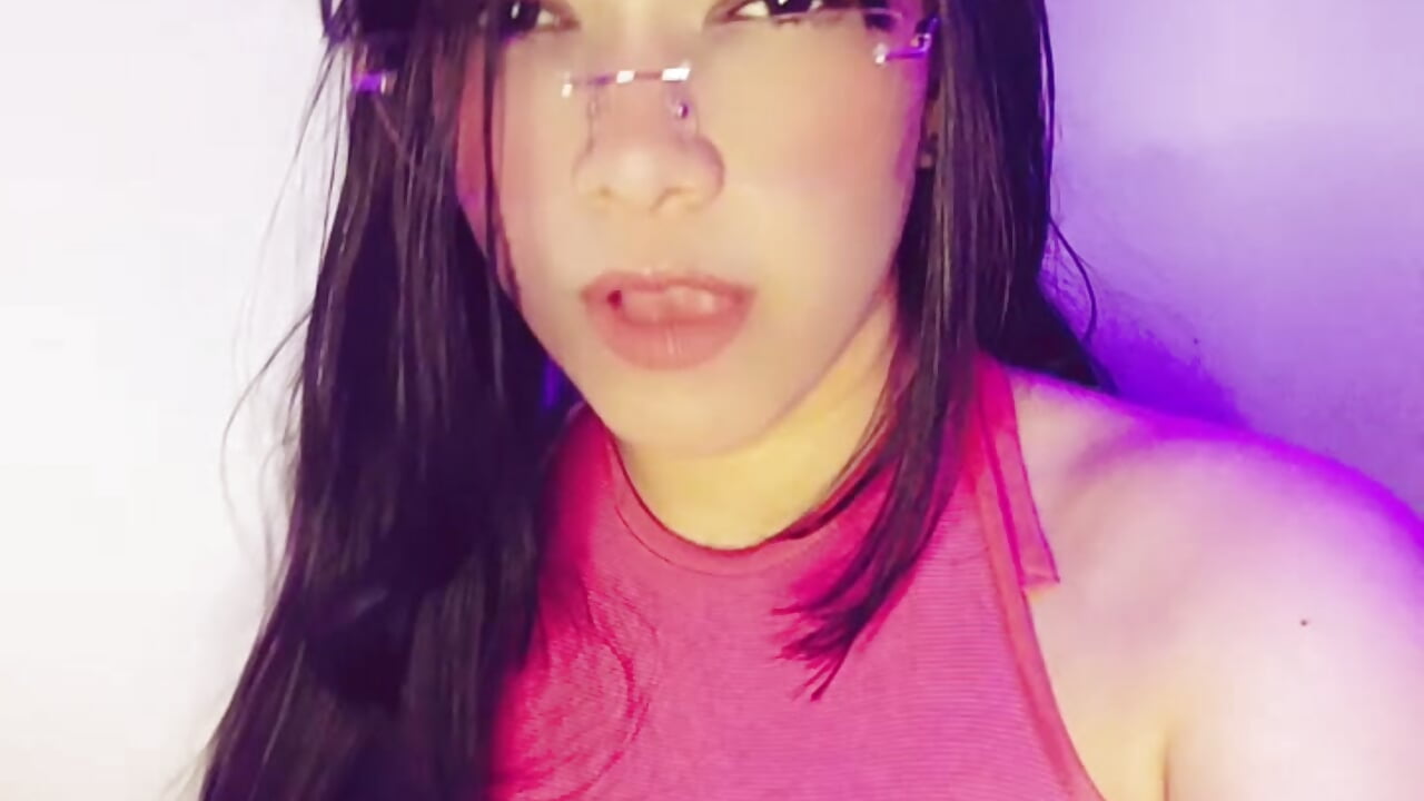 My Beautiful Eyes ✨. - video by Iwarii cam model