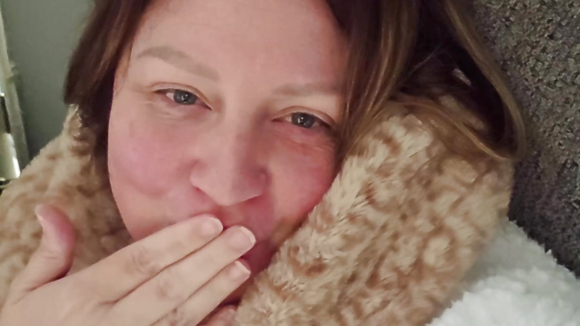 1000132502 – video od webkamerové modelky Naughtiness-but-Nice