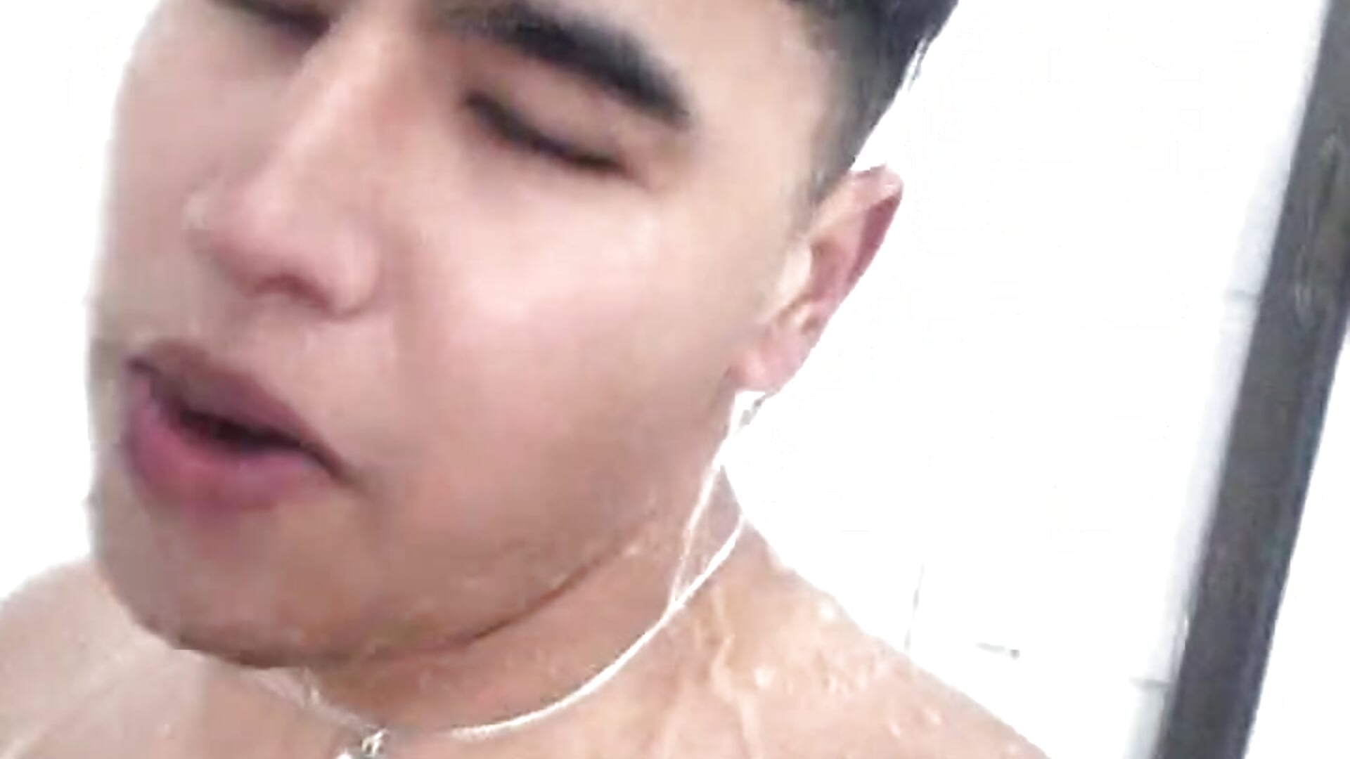 Video - video by Soy-Alexiis cam model