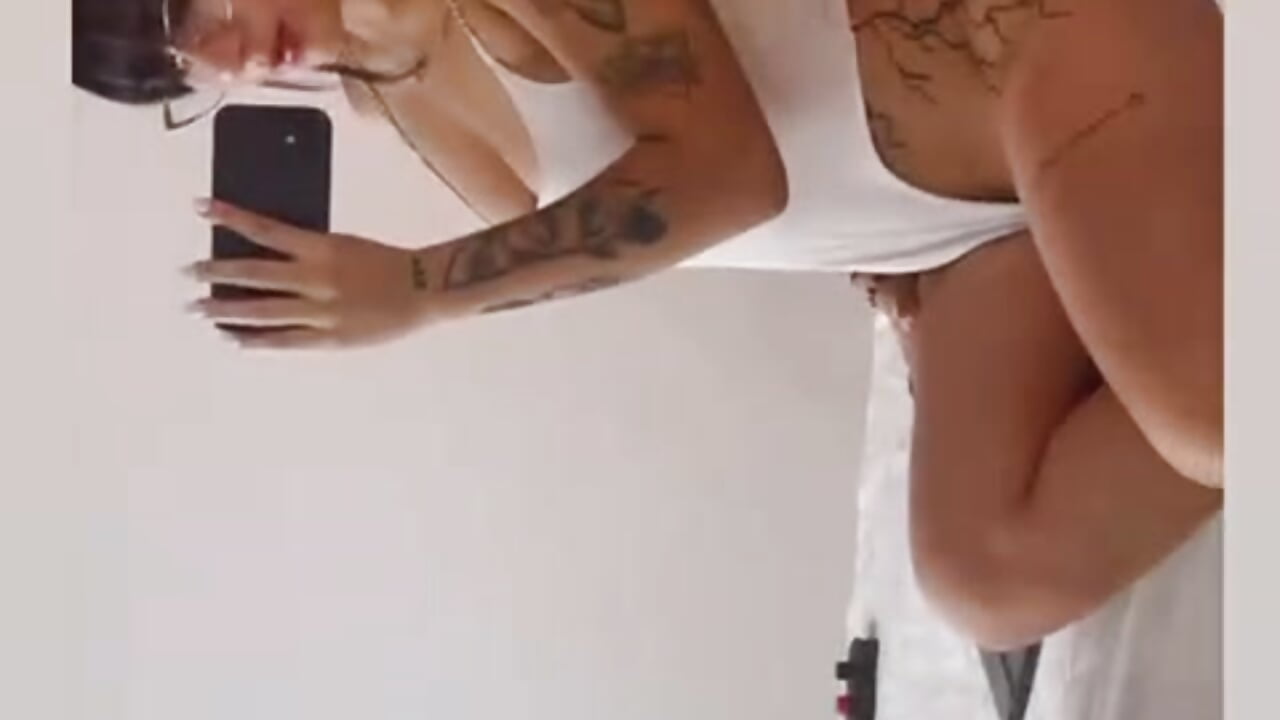 WhatsApp Video 2025-10-08 at 2,04,38 PM - video by Soophia_Coxx cam model