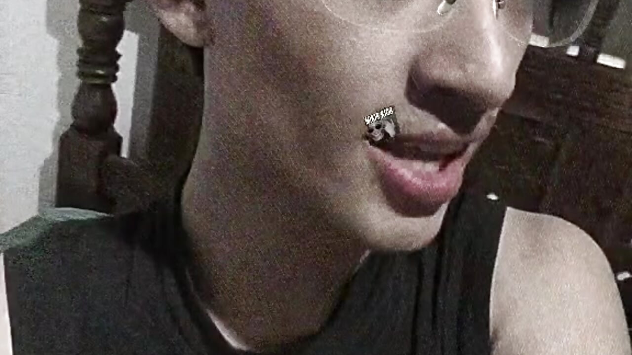 Chipi_tay - video di tendenza della modella di cam 3086