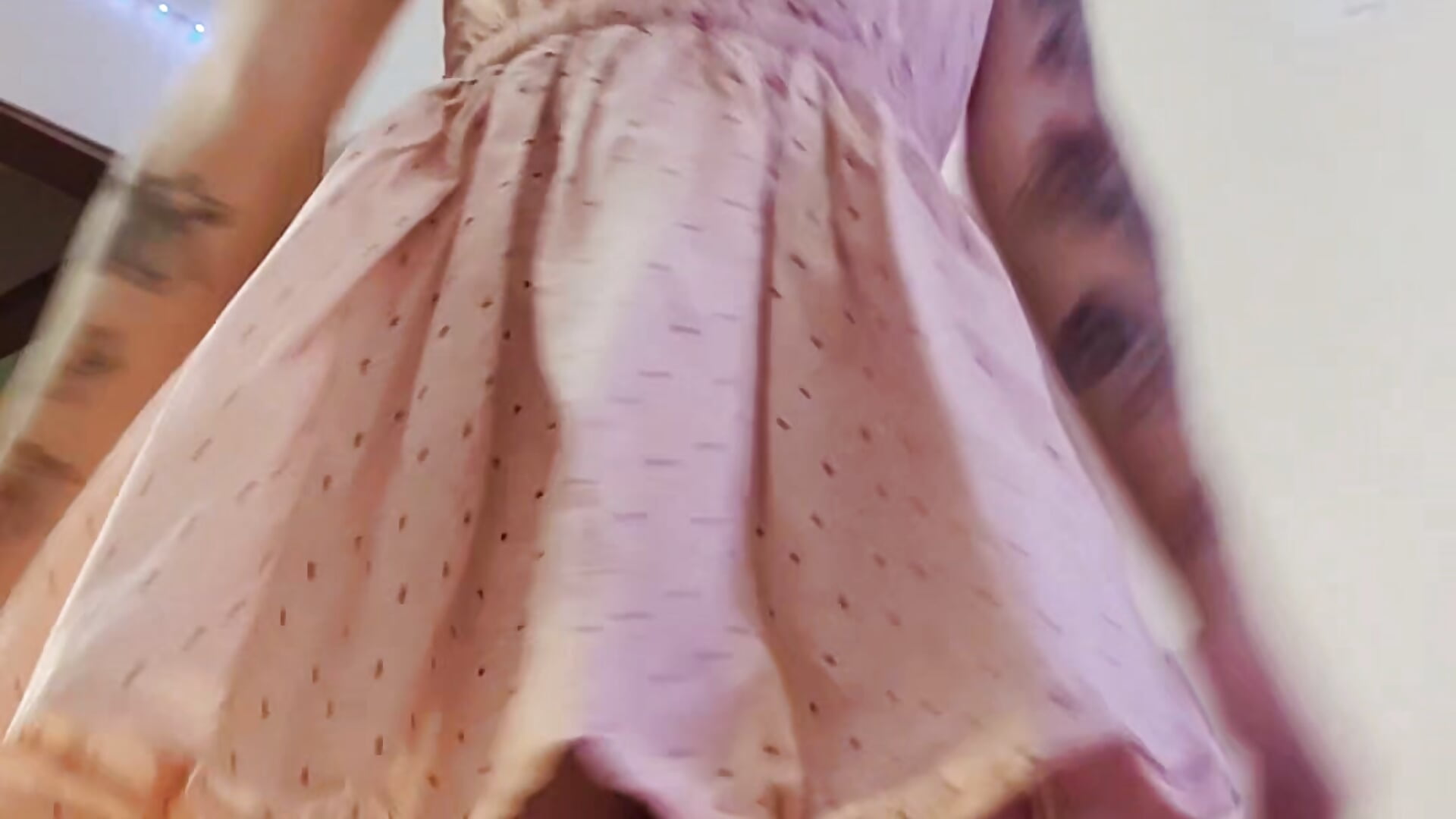 Can I sit on your face? 😏🔥 - video của người mẫu cam Isis-Blaze