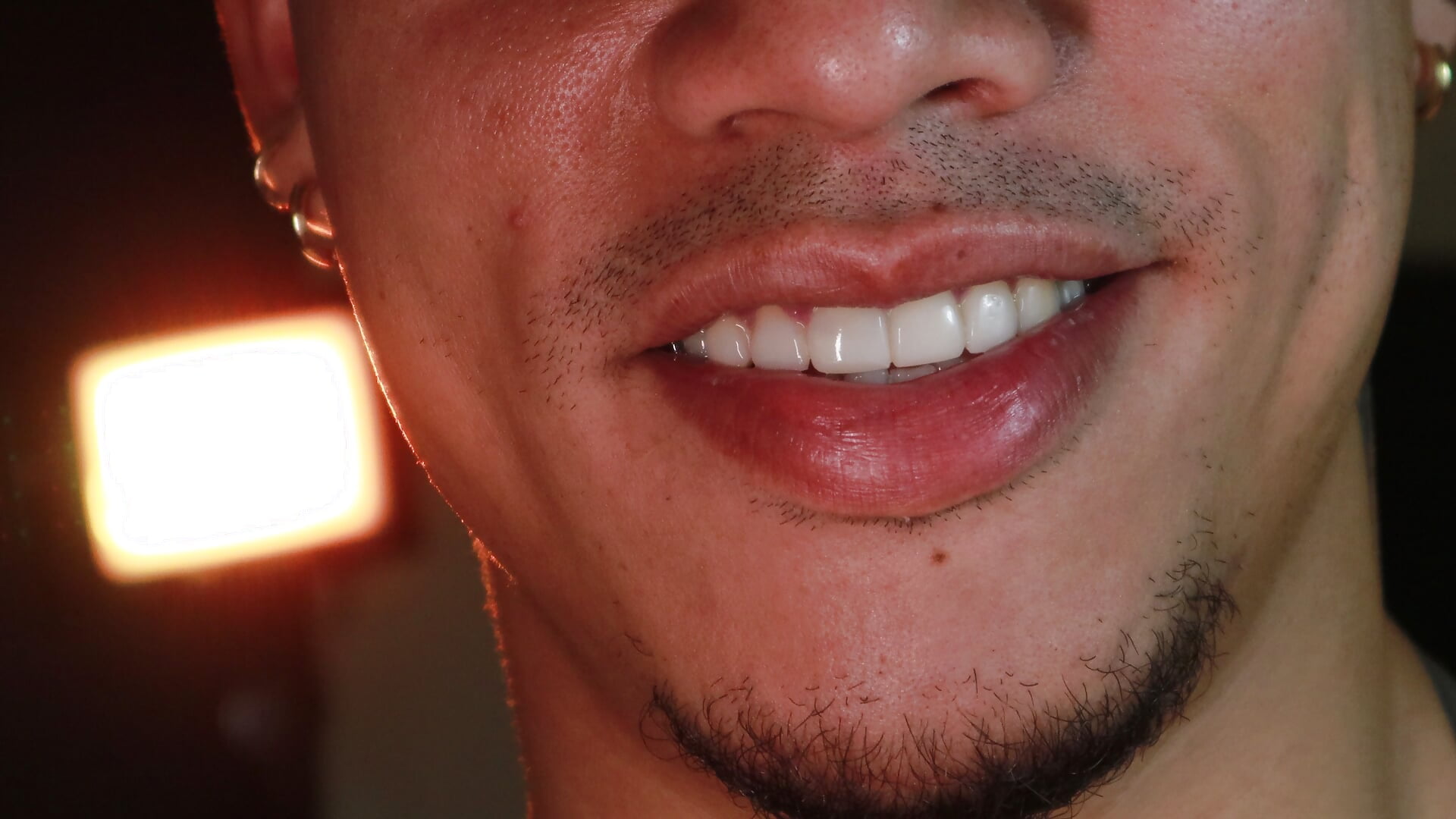 Smile and lips - video by AlphaMasterXxx cam model