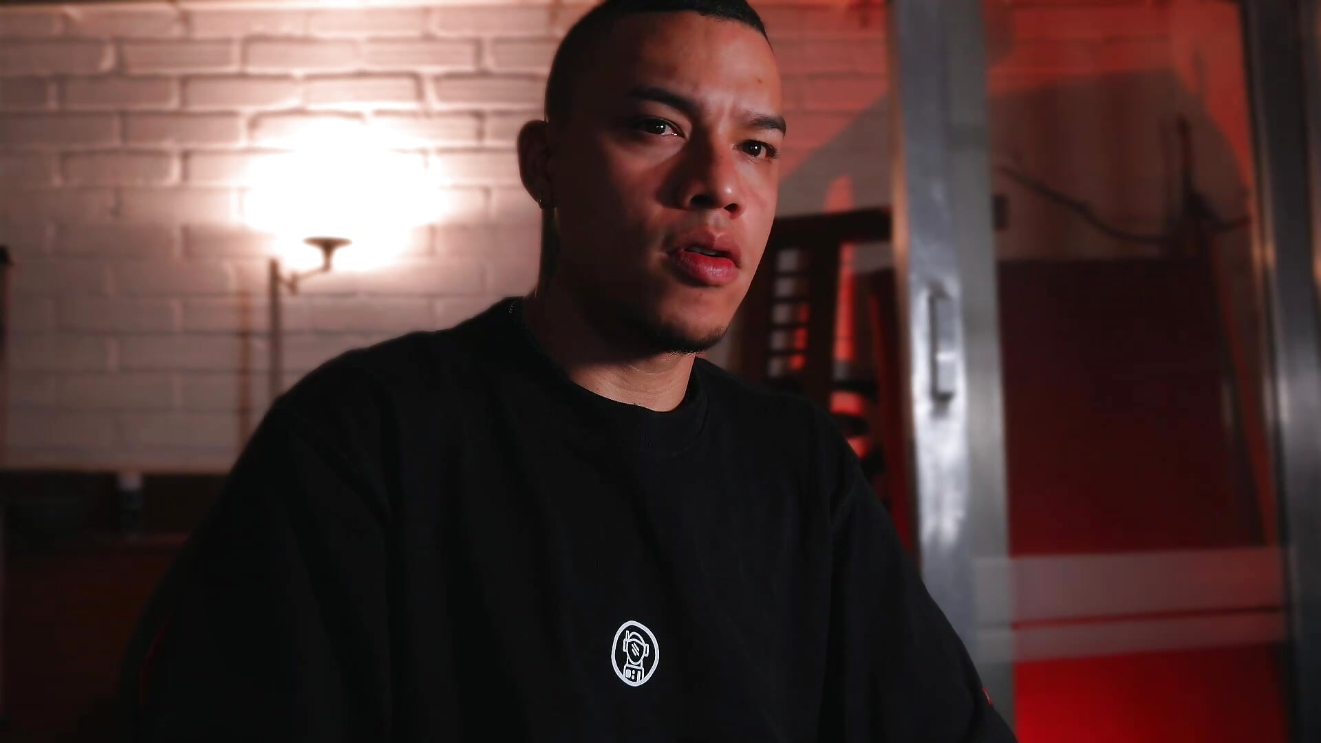 AlphaMasterXxx 님 - 트렌드 중인 캠모델 비디오  3229개