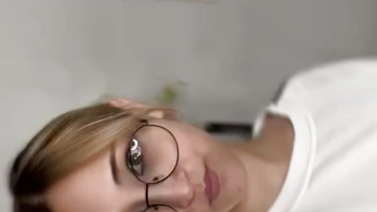 Me - відео від вебкаммоделі Marry_sharp