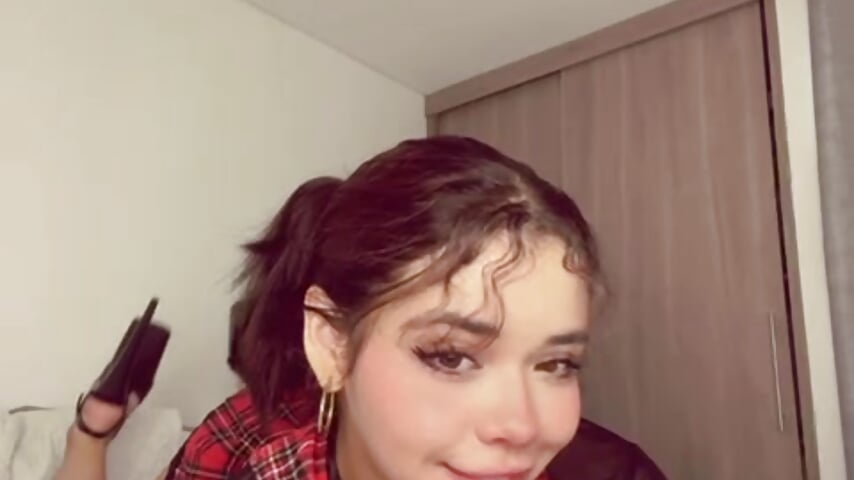 📚📚 - vidéo du modèle de showcams NikaVelvet1