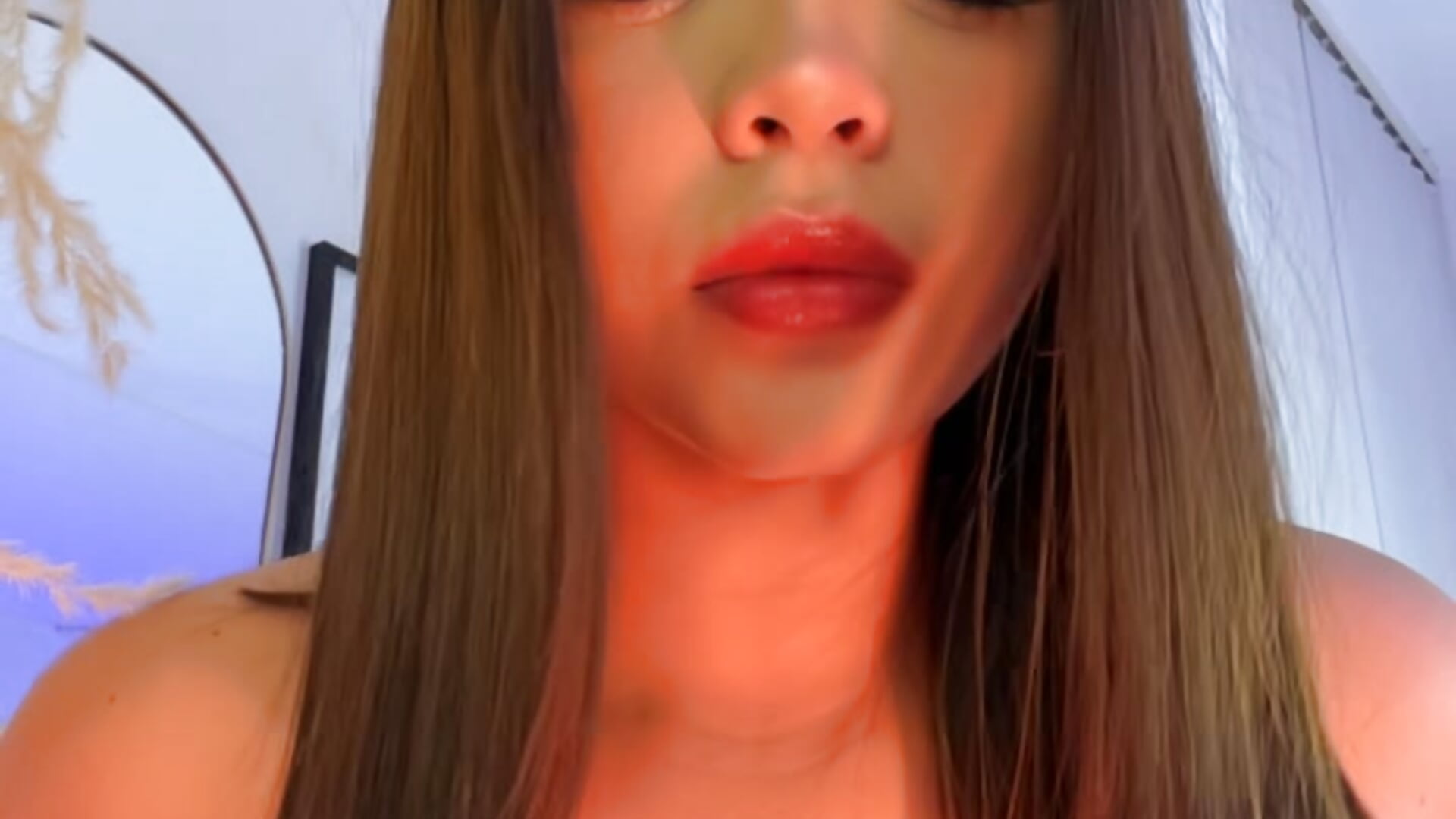 💋 - סרטון של NikaVelvet1, דוגמן/ית מצלמה