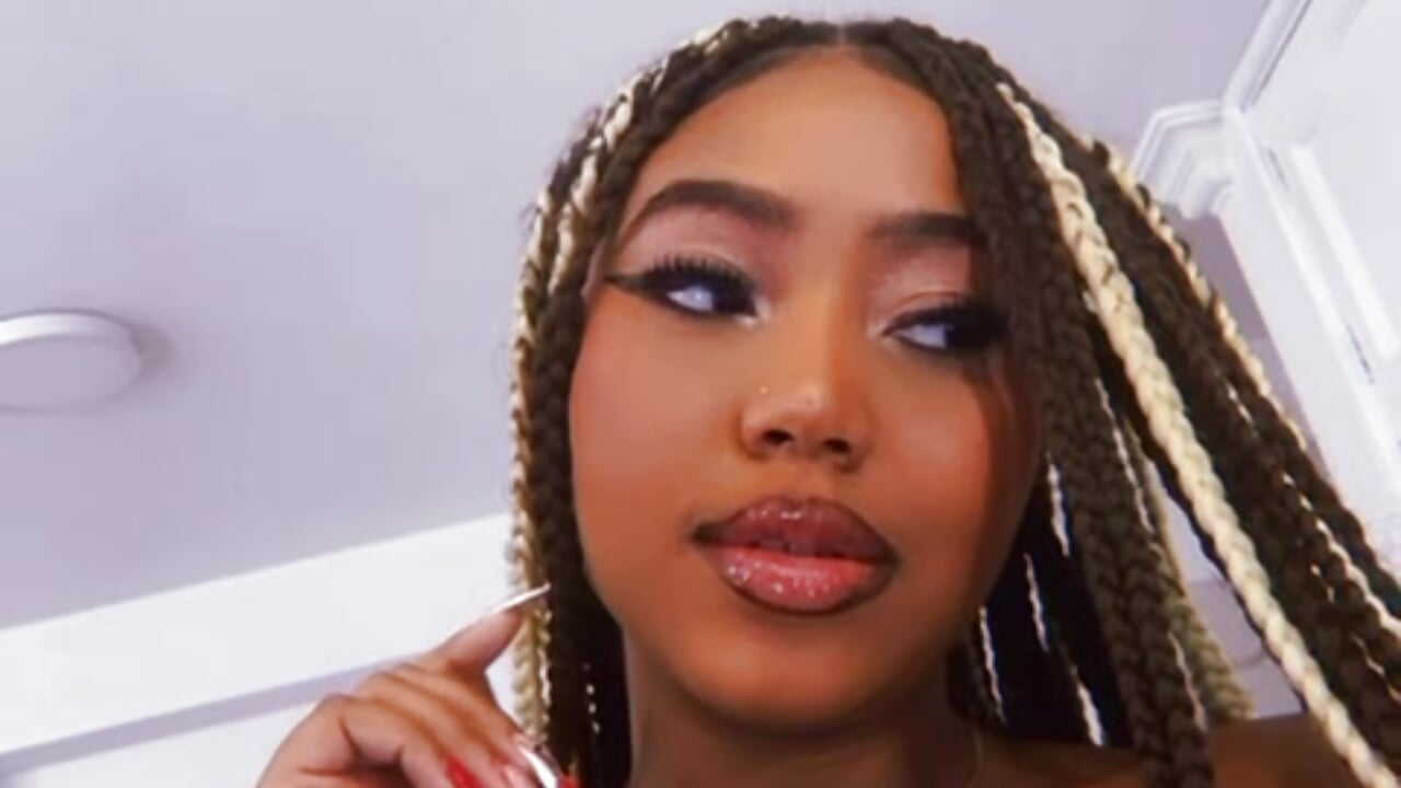 OMG!!1 lam so pretty...🙈💗 - Video von AngelaRoberts Cam-Model