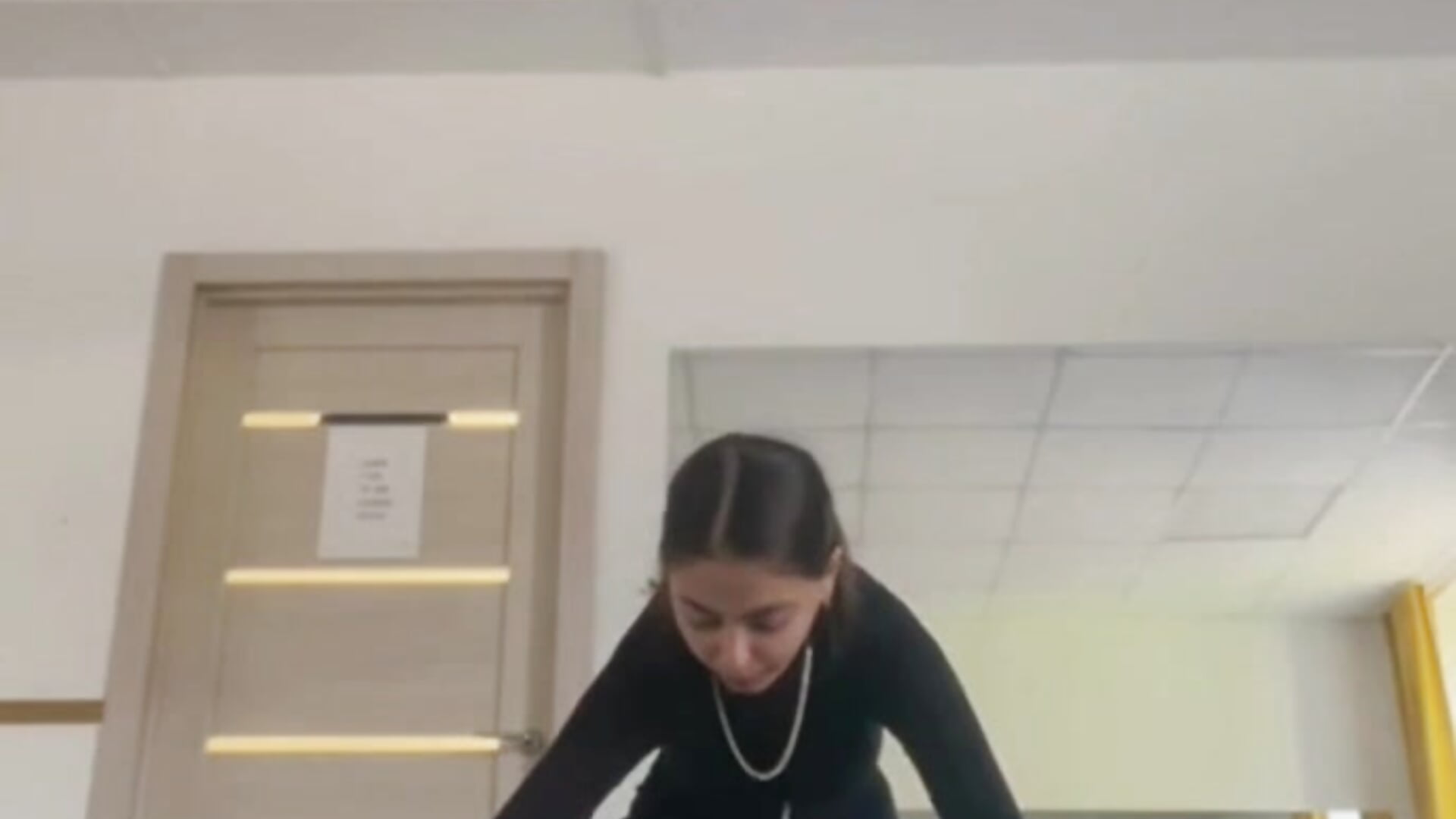 Easy training 💪 - video by KathyrnOndo cam model