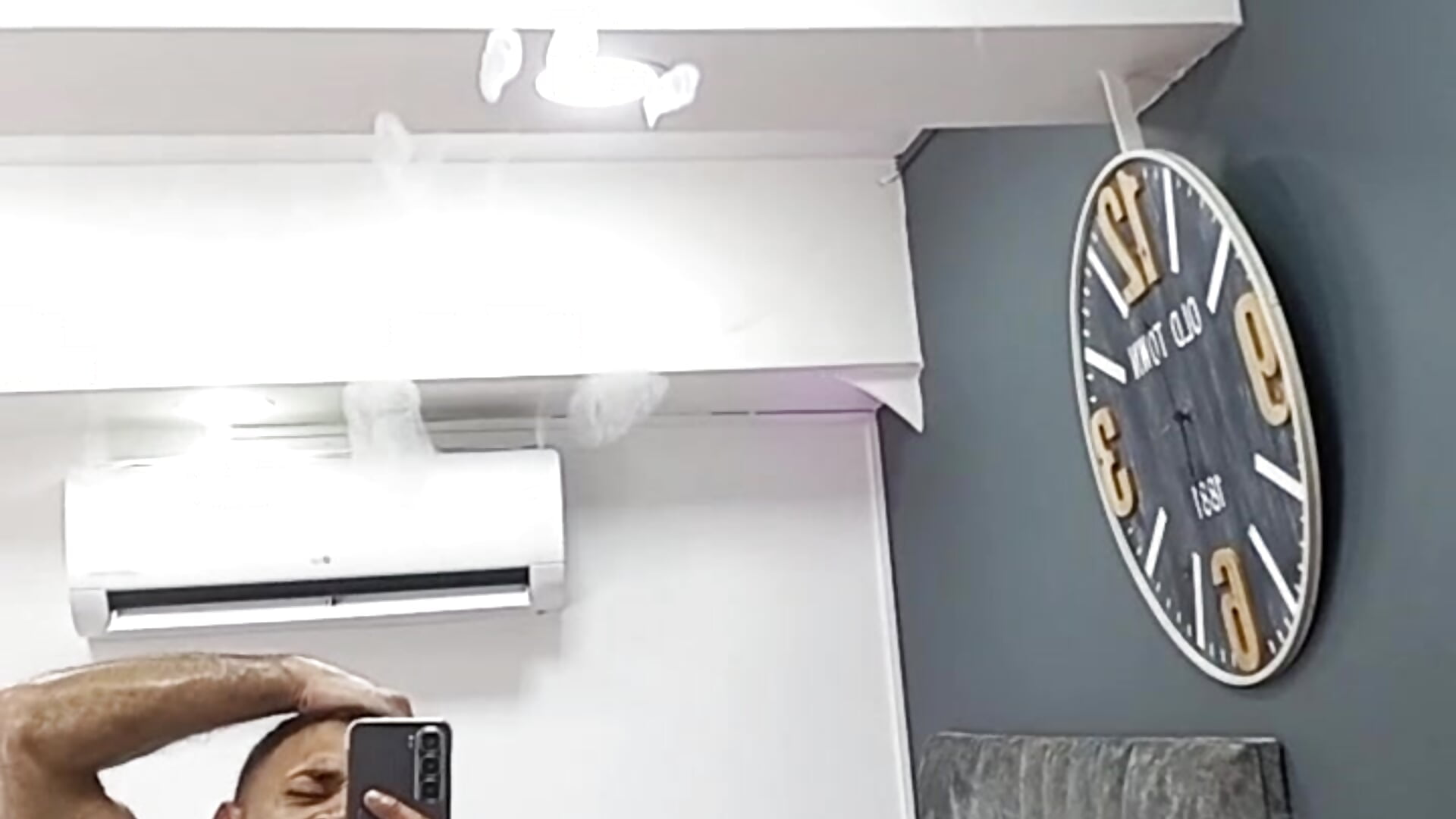 🫢 - vidéo du modèle de showcams emilio_brandon