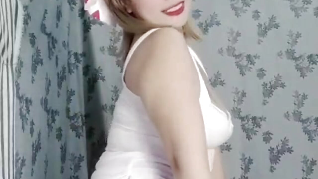 Hot Horny Dance - Lyrashane 캠 모델의 동영상