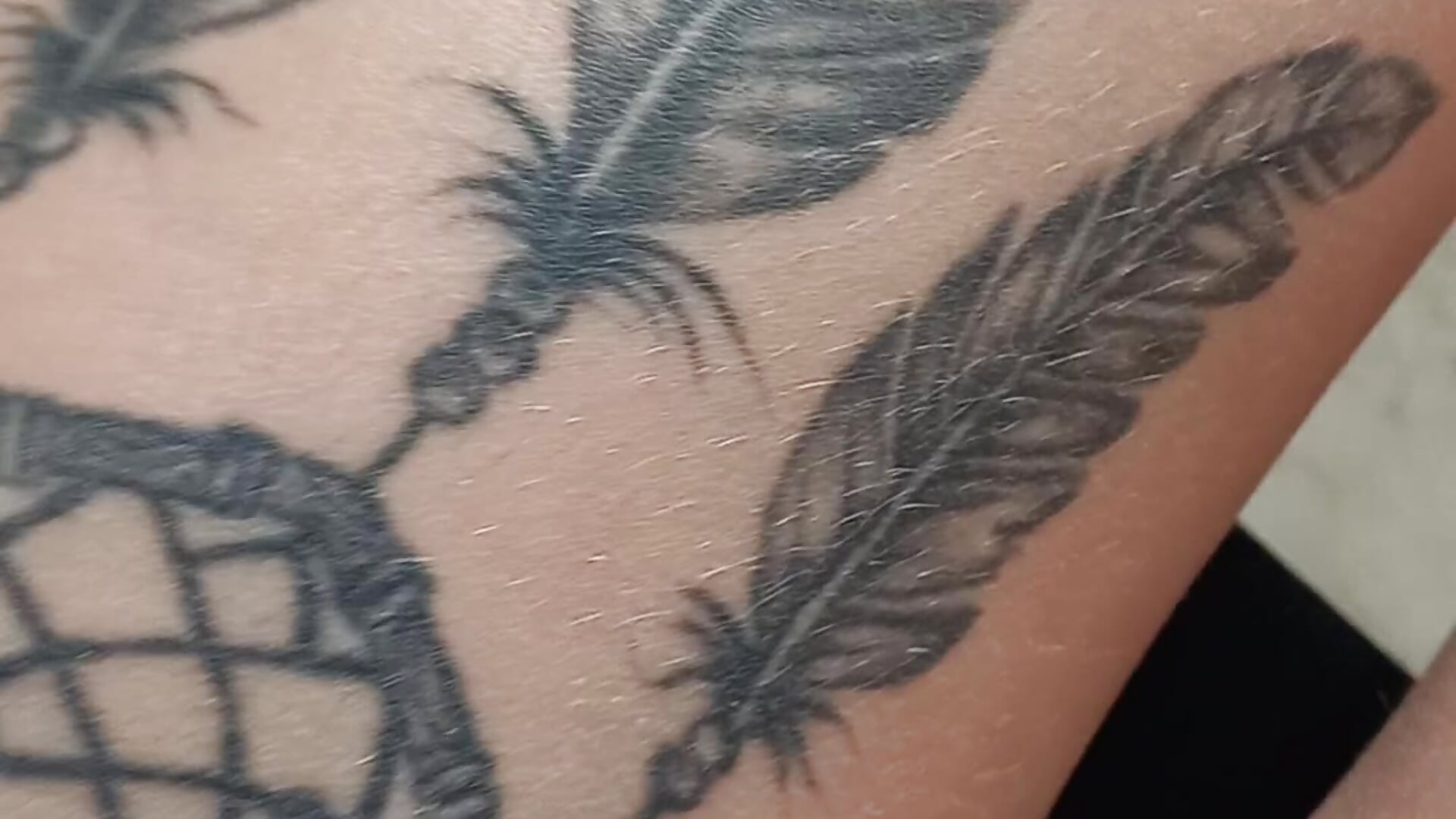 Those are my tattos loves - 視頻由 cellestehot 主播提供