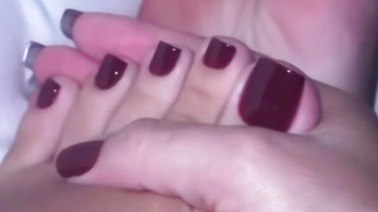 🫦🩴 - video by halazona33 cam model