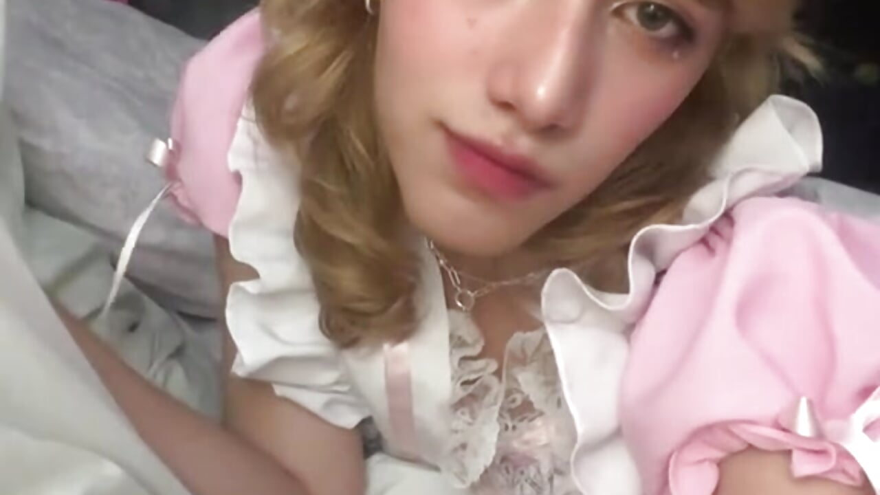 I felt cute in this pink maid look 💋 - video by Fabikitty_ cam model