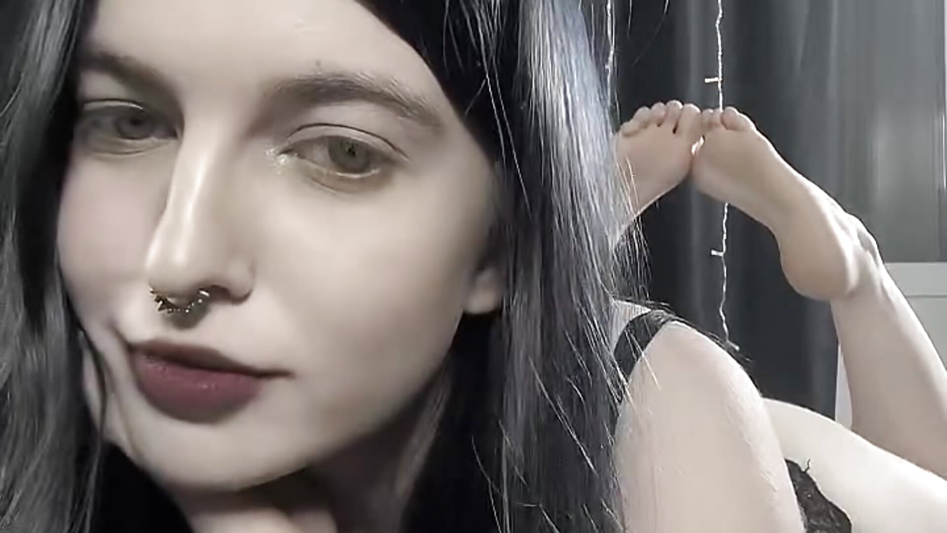 😊Lil feet and cute face😊 - Video von SleepingDuo Cam-Model