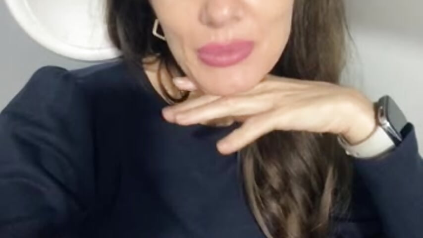 78517057134__6E804000-C510-4988-96A1-A88A164F98A4 – video modela na kameri LadyLuxLover