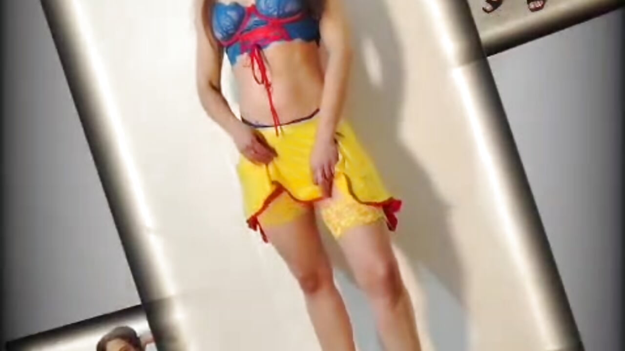 super women teaser - vídeo de la modelo de cam Hollbunny_Voxi
