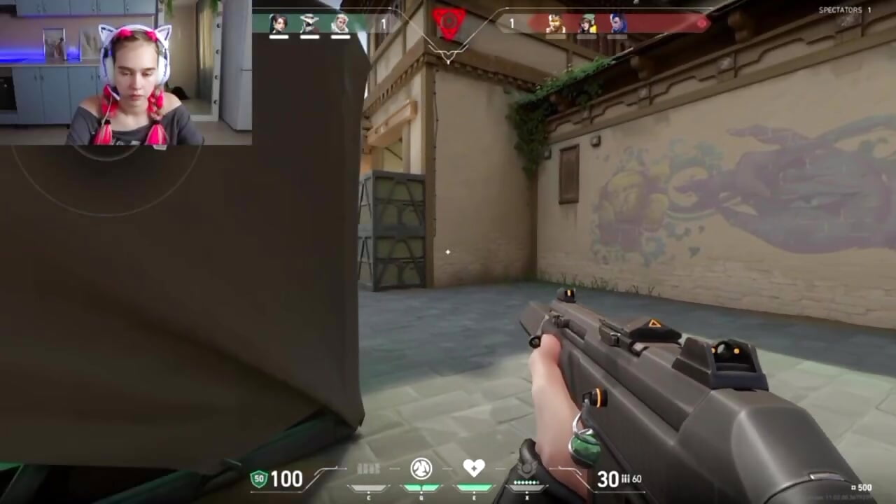 play in valorant - video by Vel1ka cam model