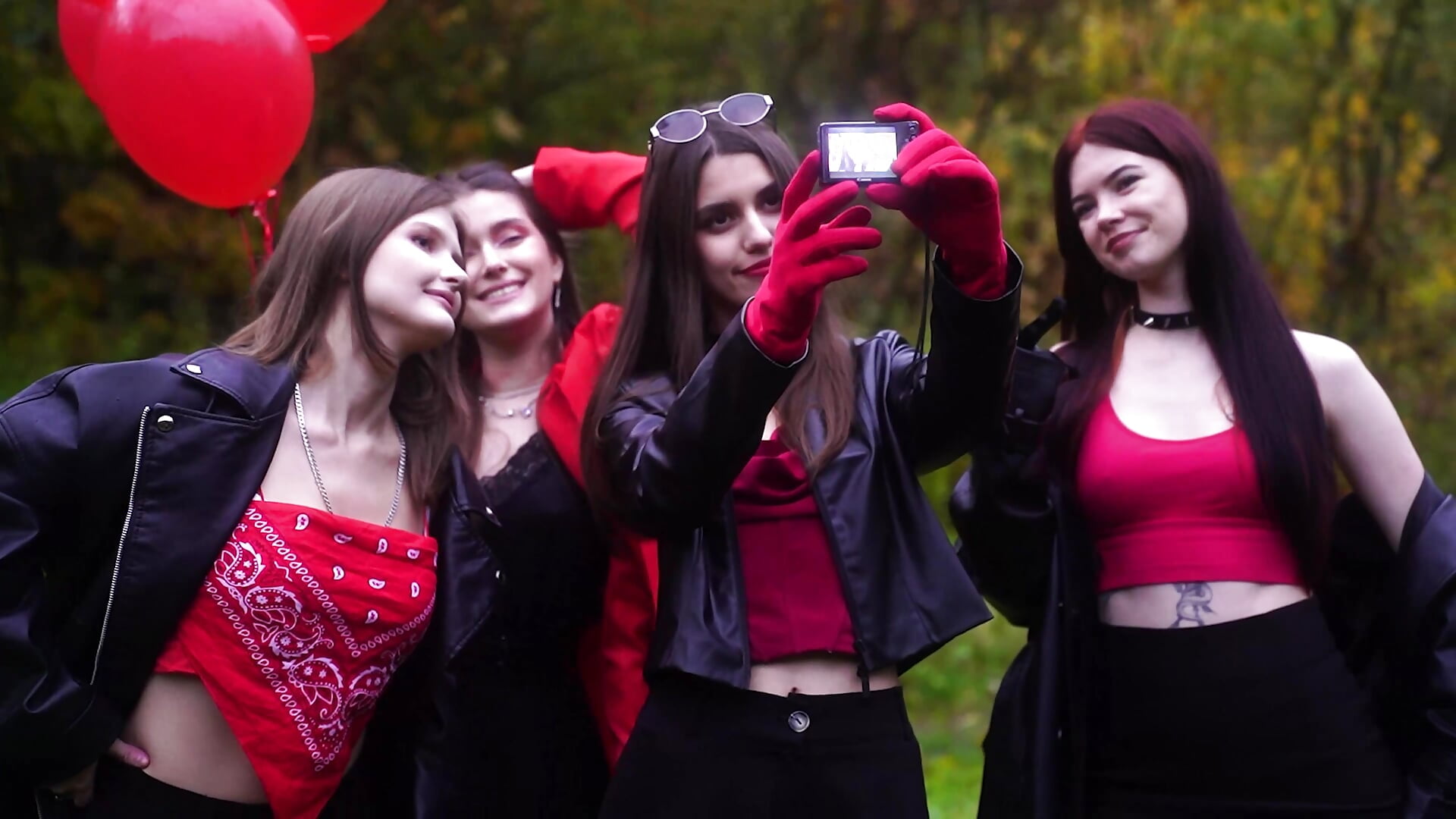 Toytown_Parade_20 - video di MelissaMays modella di cam