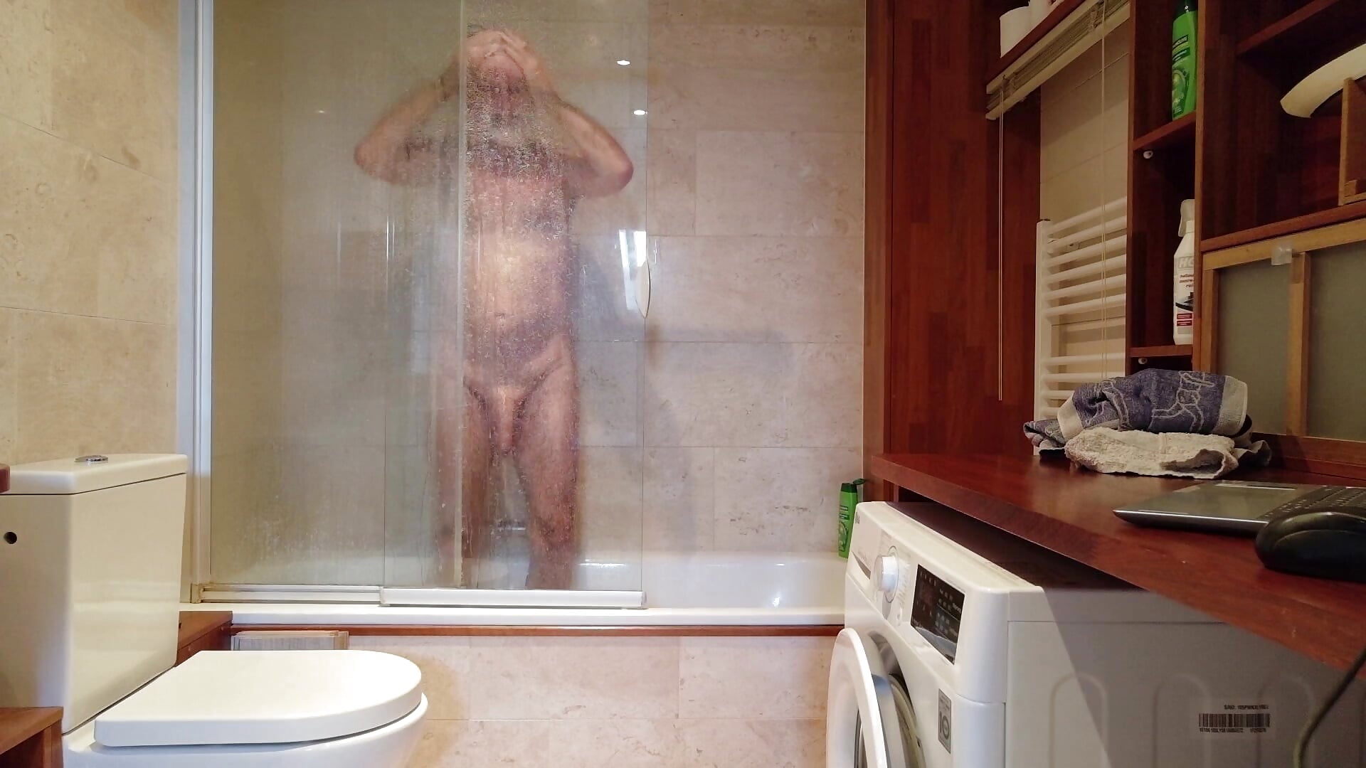 Shower (soft) - Video von ewaldwillems99 Cam-Model