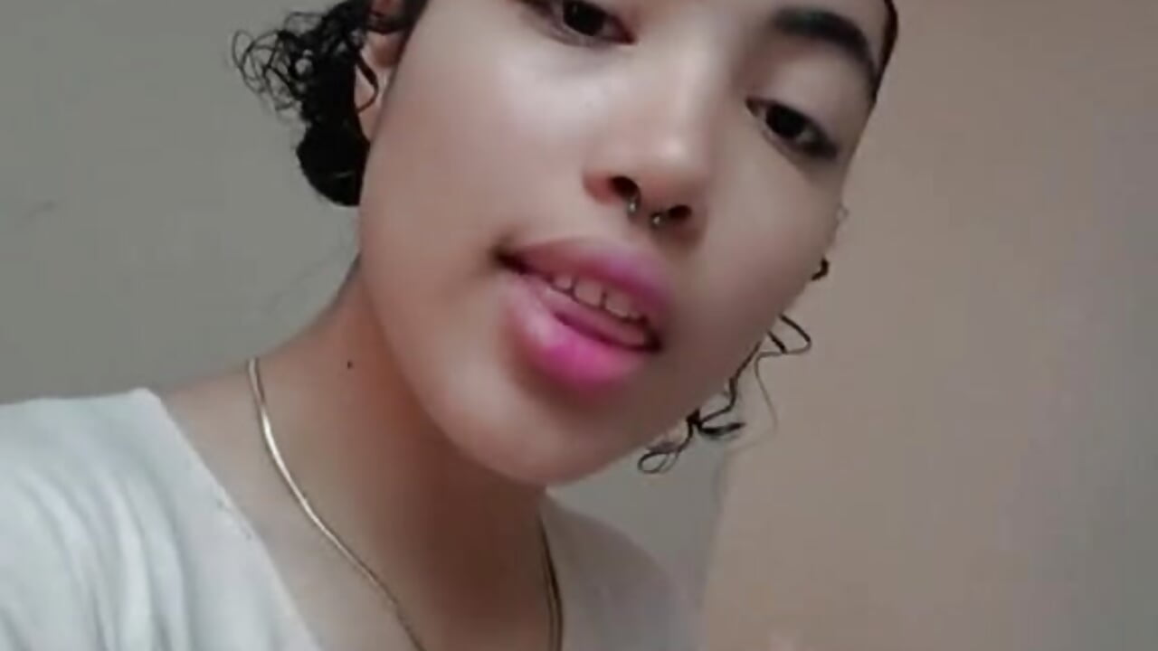 a66159e79edb152c907910c058399f21 - video by Morenblue cam model