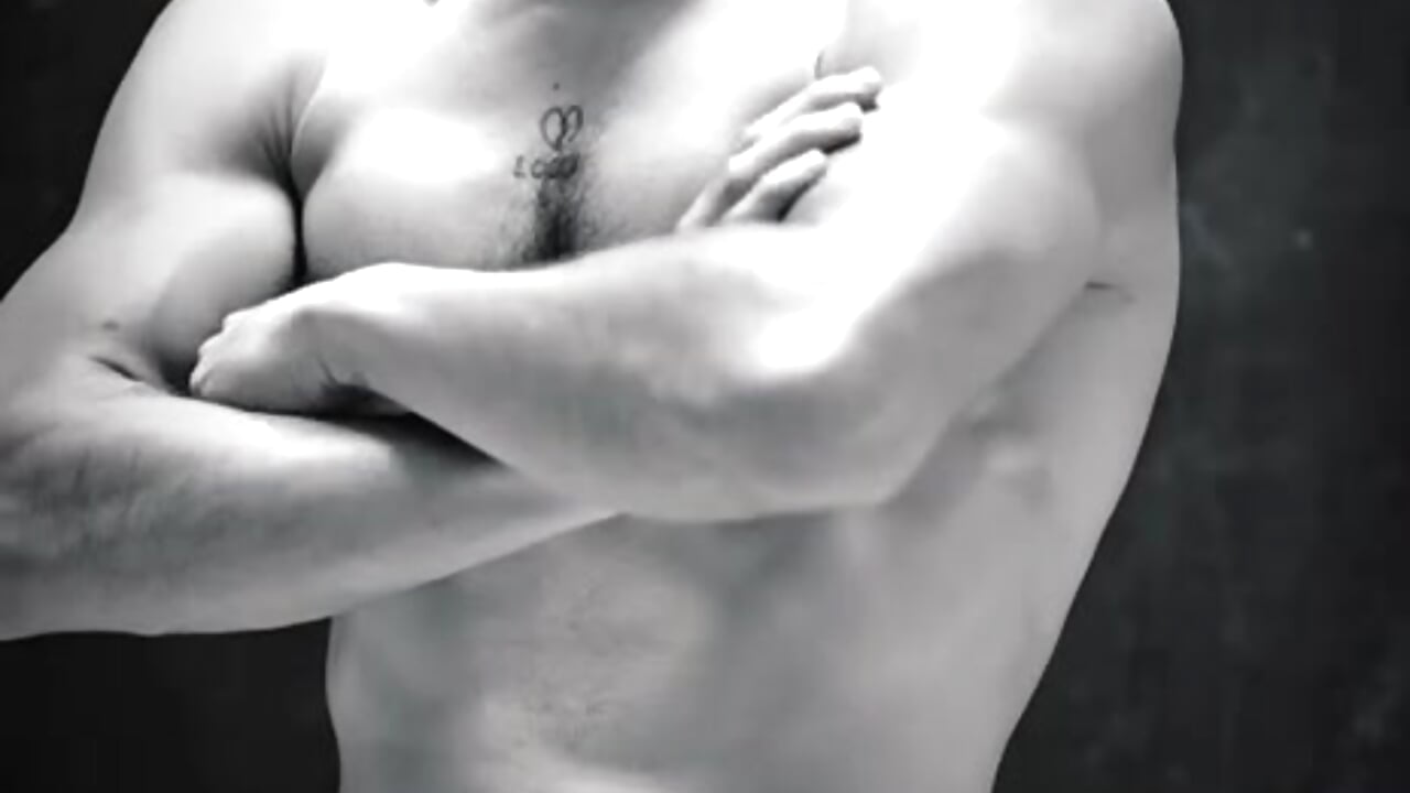 ArturoCardona_ - ক্যাম মডেলের ট্রেন্ডিং  878টি ভিডিও