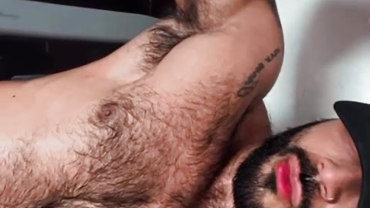 WhatsApp Video 2025-07-25 at 1,37,16 PM - vídeo de tomy_scott modelo de câmara