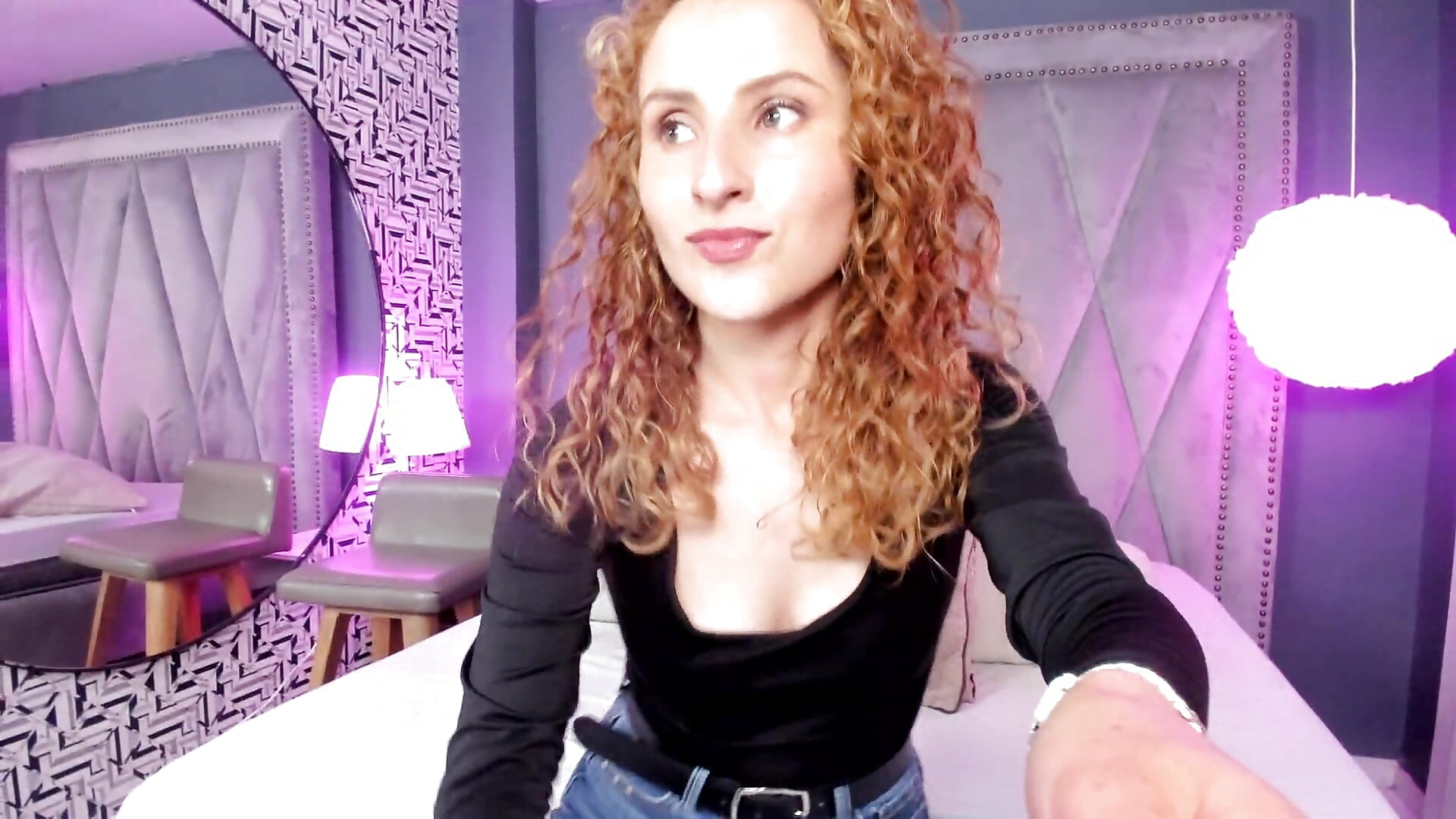 Hey ! I am Ana, nice to meet you - video by Odette_bulgari cam model