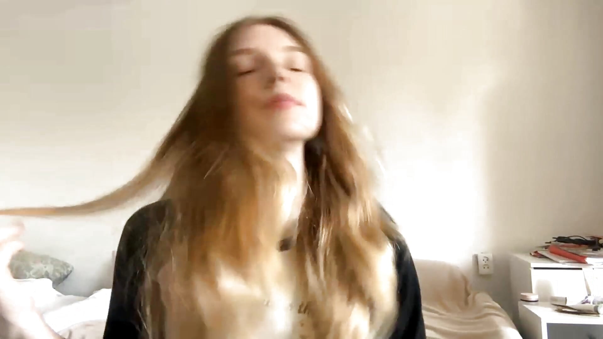 Heyyy / へーいっ– FruityXo kameramodell videója