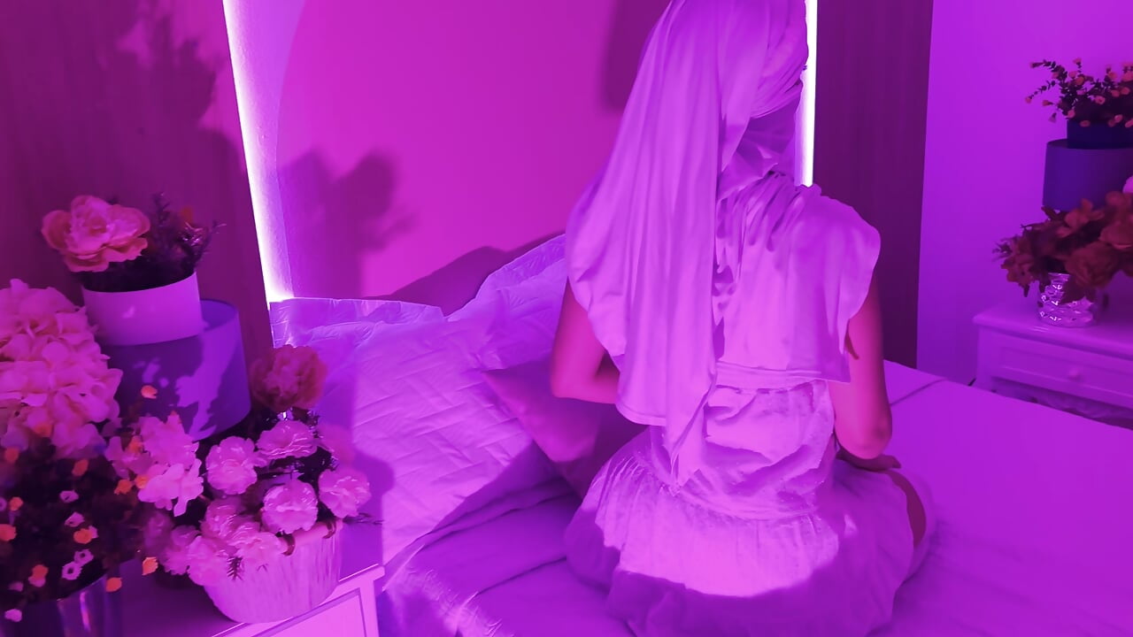 Jasmin for easter ❤ - video av Jasmin_hamdan cam-modell