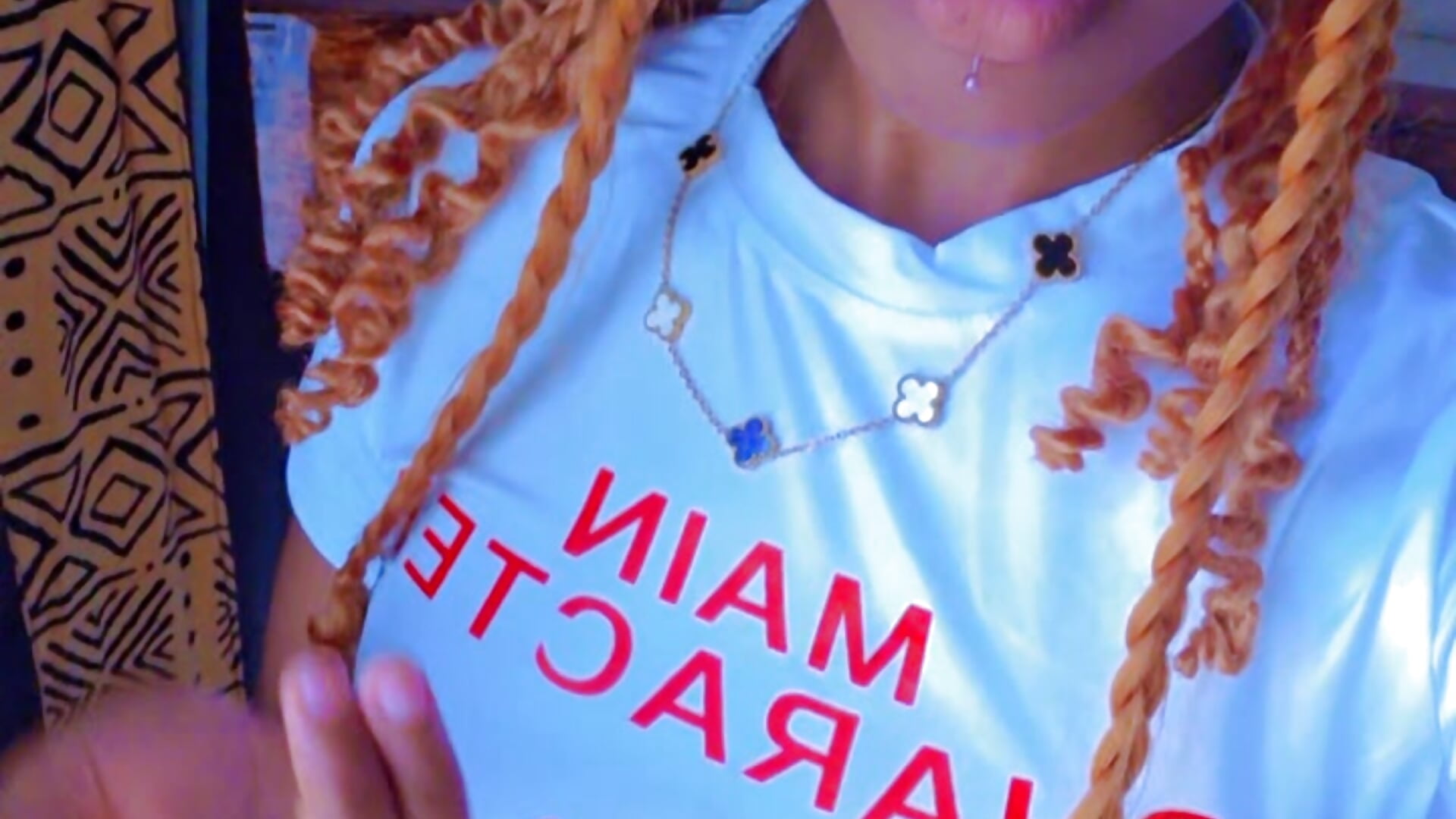 🦚🦚just a girl🙈 - video by ScentingToluene cam model