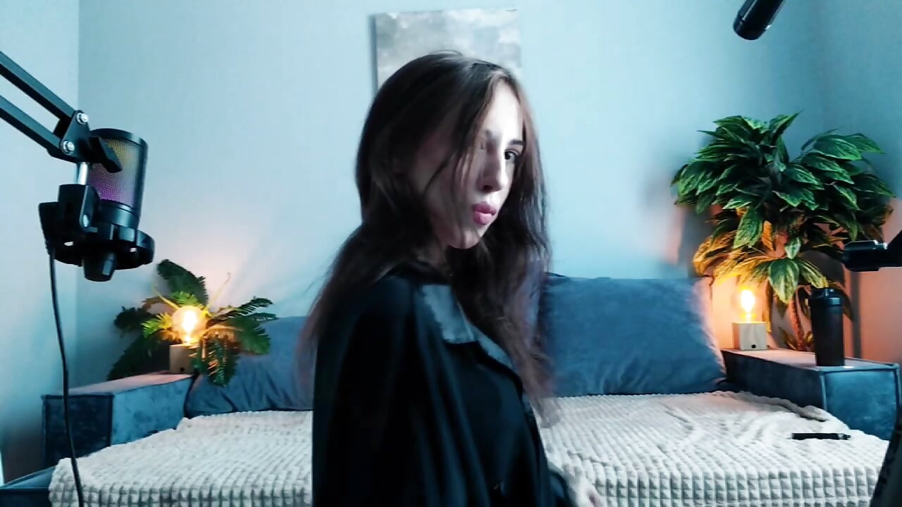 Beauty in balck part 2 - video by JannieBouska cam model