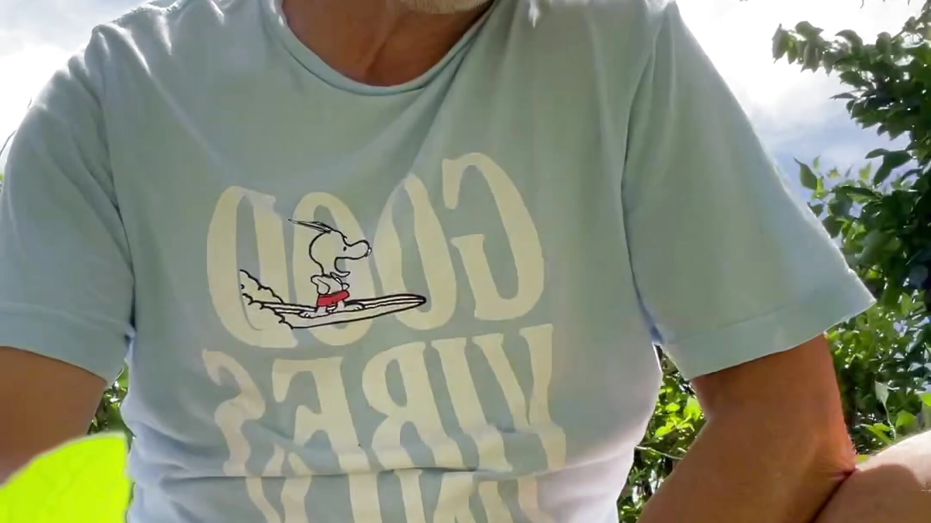 庭で - video by gholly2007 cam model