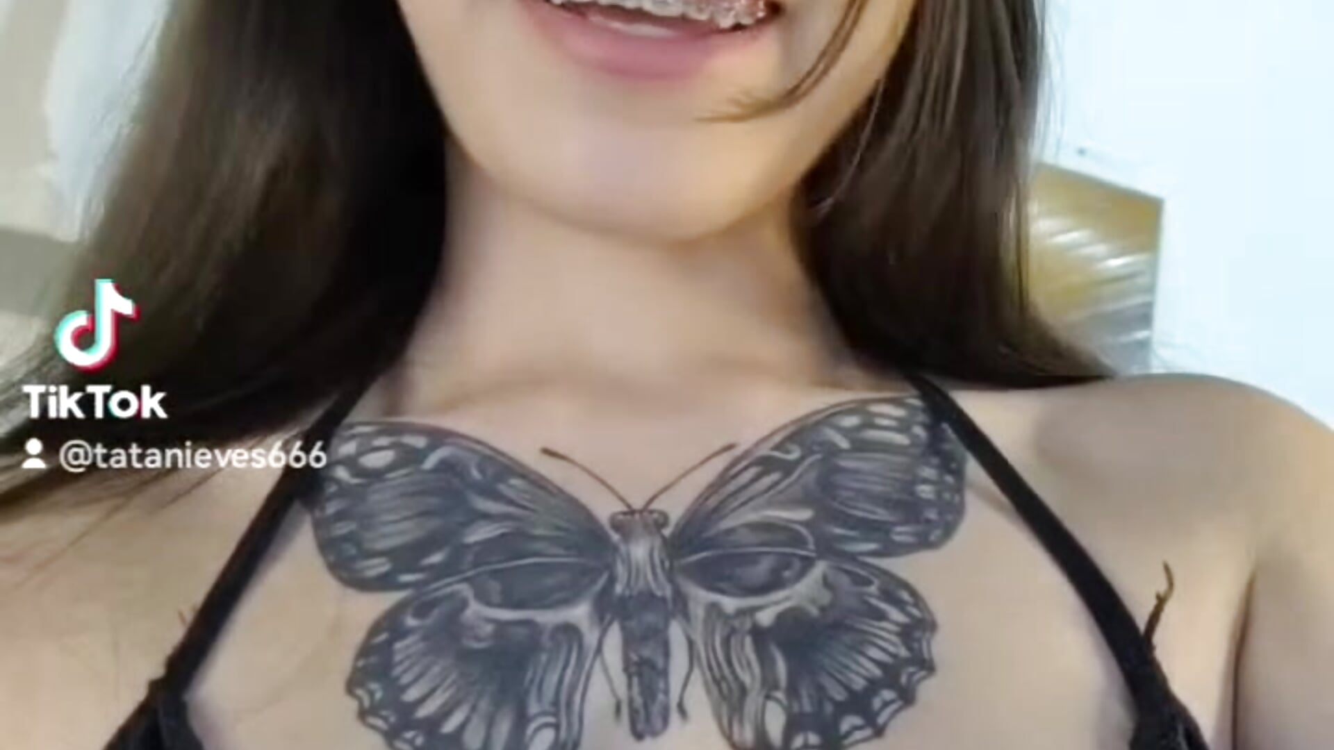WhatsApp Video 2025-07-29 at 10,58,46 PM - video by Tatanieves_29 cam model