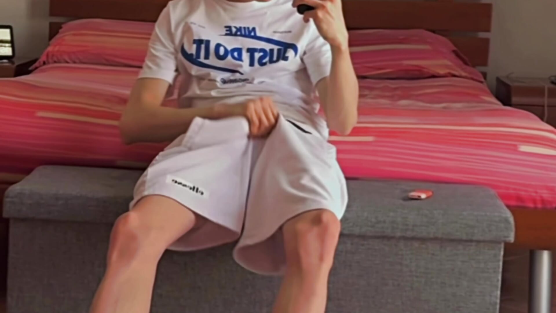 Ethan is so horny – video af Twinkethan2007 cam-model